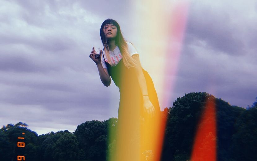 6 aplicativos para editar fotos e vídeos com uma vibe retrô!