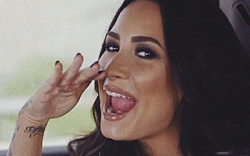 tatuagem de demi lovato