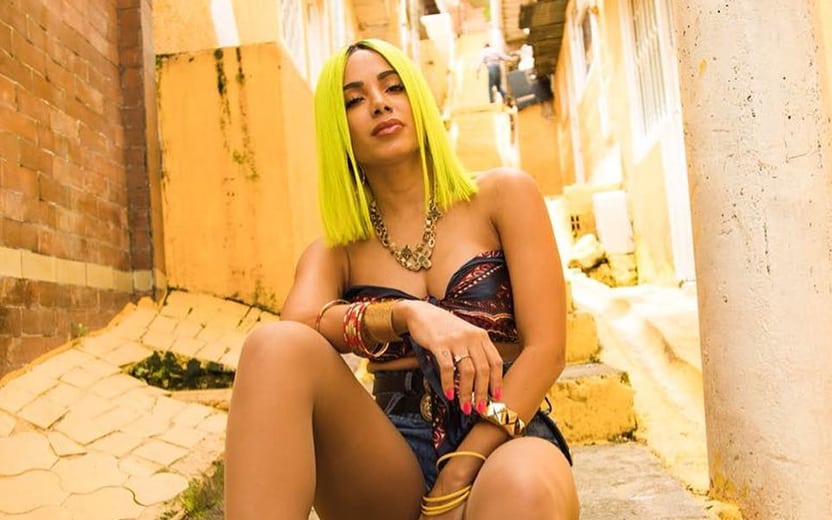 Anitta no clipe de Medicina