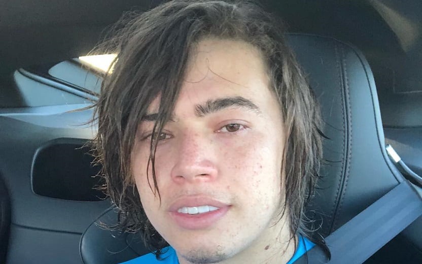 Whindersson Nunes posta foto verdadeira ao lado de Larissa Manoela