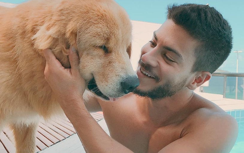 Cachorro de Arthur Aguiar