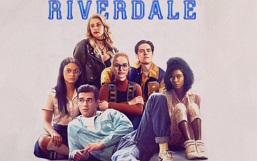 Elenco de Riverdale cantando