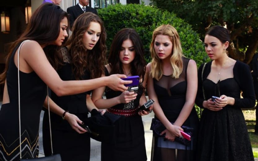 reunião do elenco de Pretty Little Liars