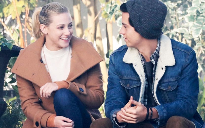 Lili Reinhart e Cole Sprouse terminaram?