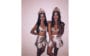 Fantasia de carnaval com amiga
