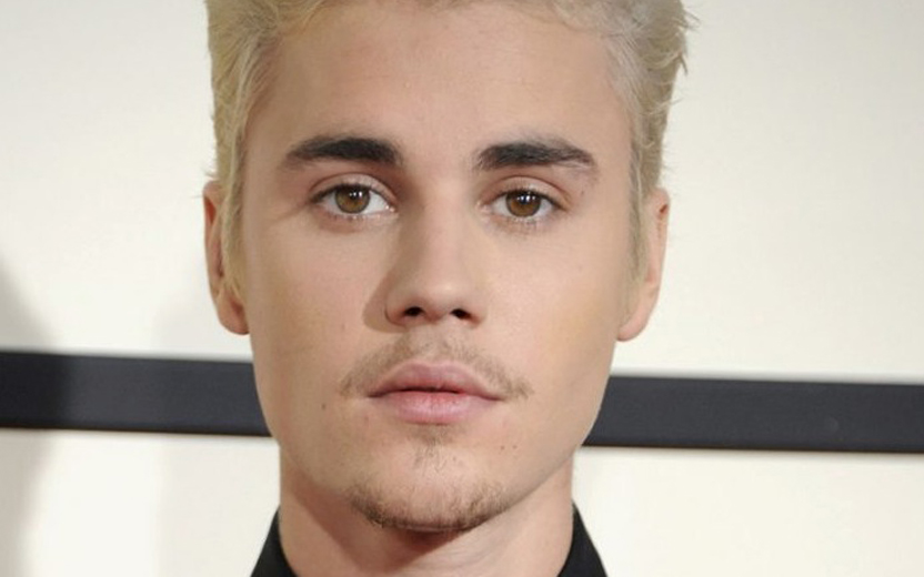 justin bieber na islândia