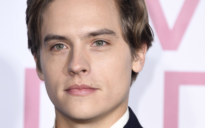 cabelo de dylan sprouse