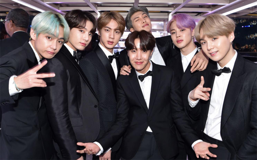 coleção de roupa do BTS
