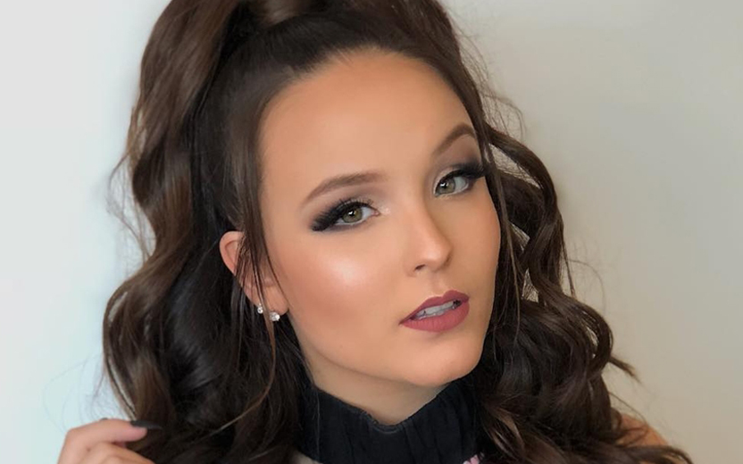 larissa manoela mae