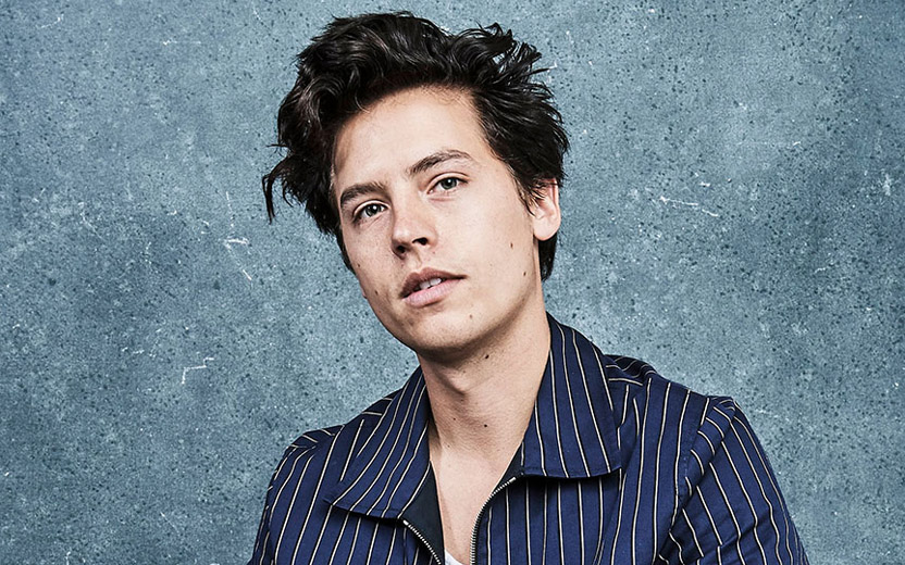 cole sprouse em Riverdale