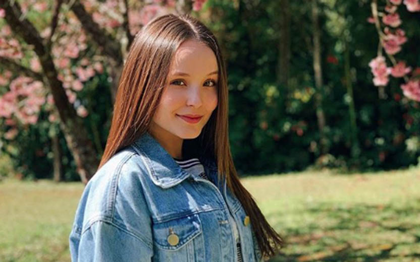 looks de larissa manoela