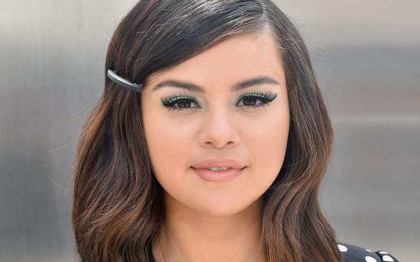escola de selena gomez
