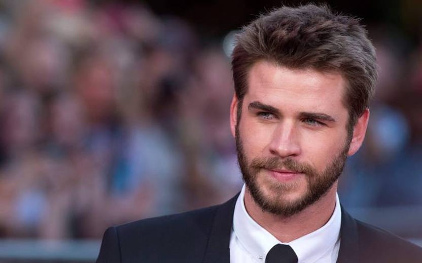 namorada de liam hemsworth