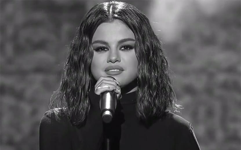 crise de pânico de selena gomez
