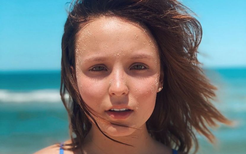 Larissa Manoela revela que já foi reprovada em testes da Globo: "Ficava nervosa"