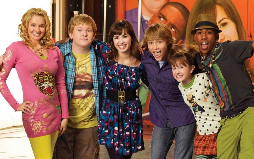 Reunião virtual do elenco de Sunny Entre Estrelas é confirmada - e Demi Lovato fará parte!