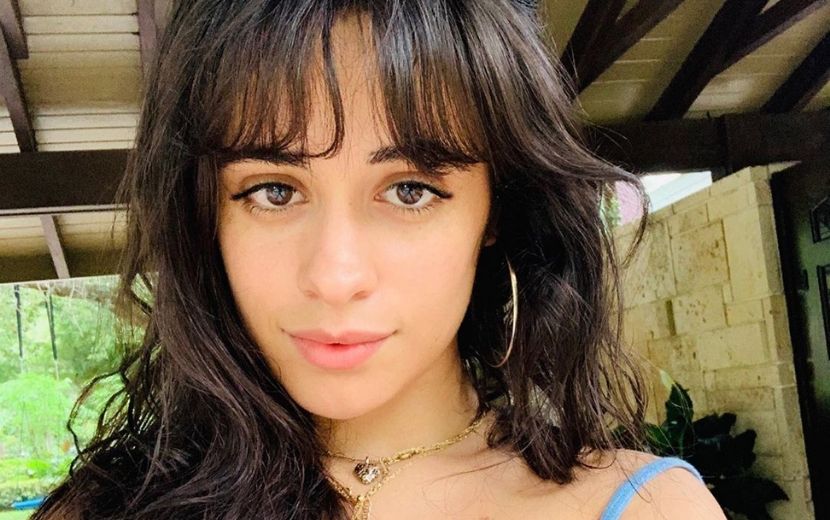 Camila Cabello anuncia série de shows virtuais com músicas acústicas