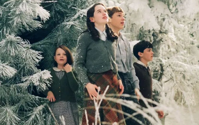 As Crônicas de Nárnia: 15 anos após o lançamento do filme, elenco se emociona ao rever figurino