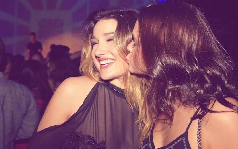 Bruna Marquezine relava que dividia crush secreto com Sasha e dispara: "Era danada!"