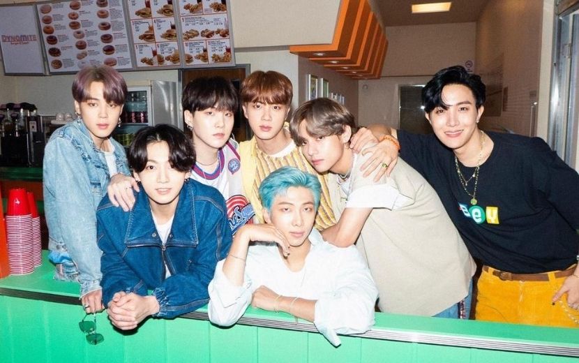 Comercial de TV anuncia performance do BTS no Billboard Music Awards - vem saber tudo!