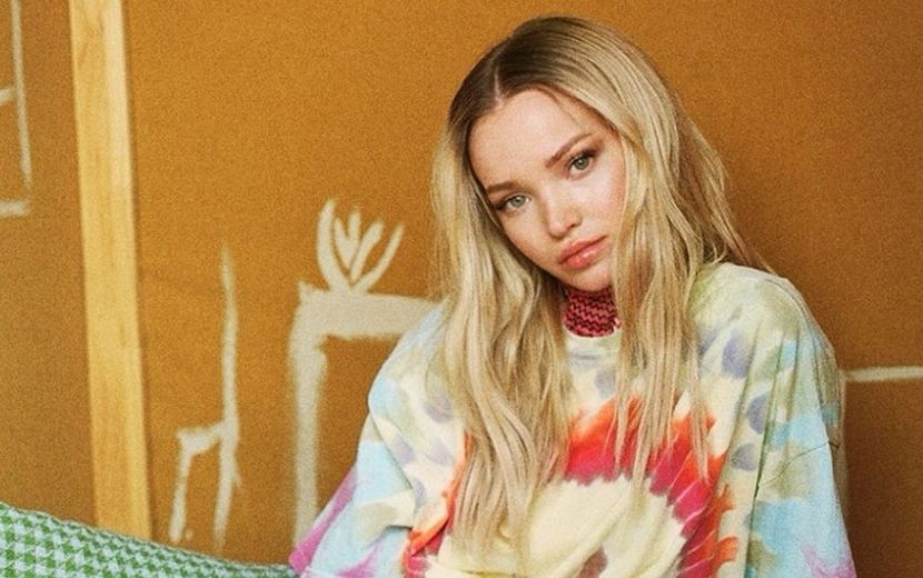 Dove Cameron relembra desilusão amorosa na adolescência: "Que vergonhoso"