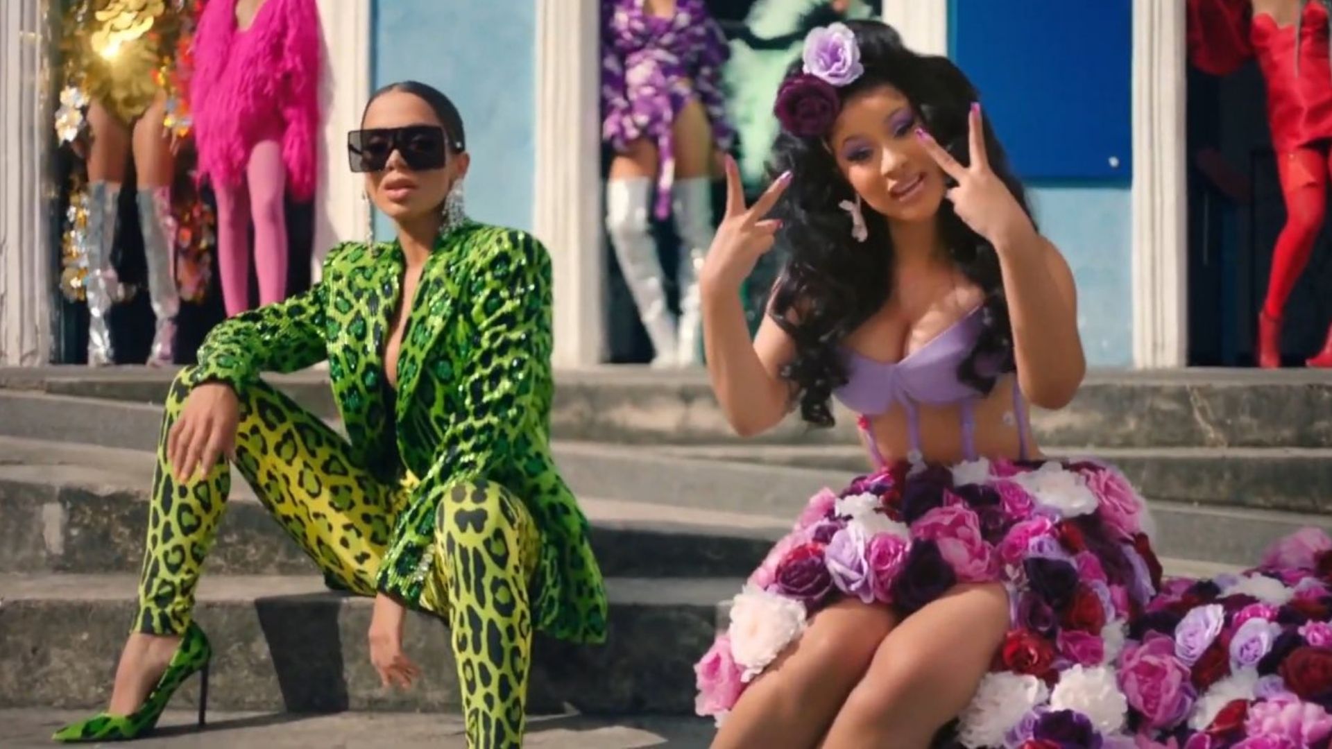 “Me Gusta”: Dançarina de Anitta publica coreografia oficial no Youtube