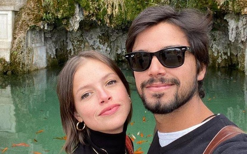 Agatha Moreira e Rodrigo Simas testaram positivo para a Covid-19