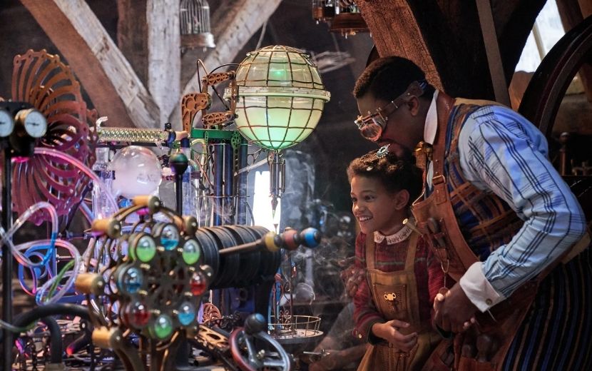 Uma Invenção de Natal novo musical natalino da Netflix ganha trailer