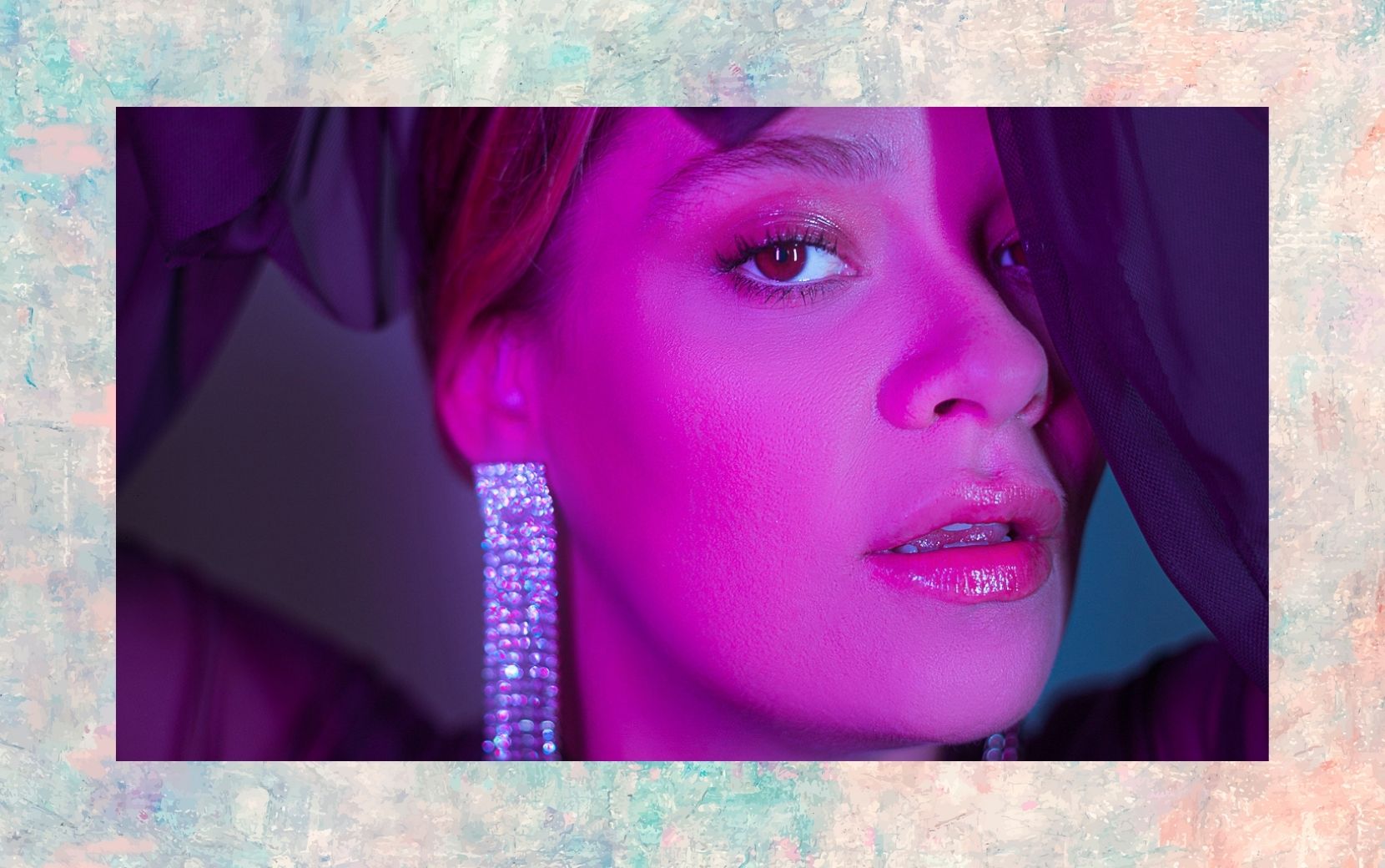 Lorena Simpson lança novo single em inglês "Make Me Go", com participação internacional
