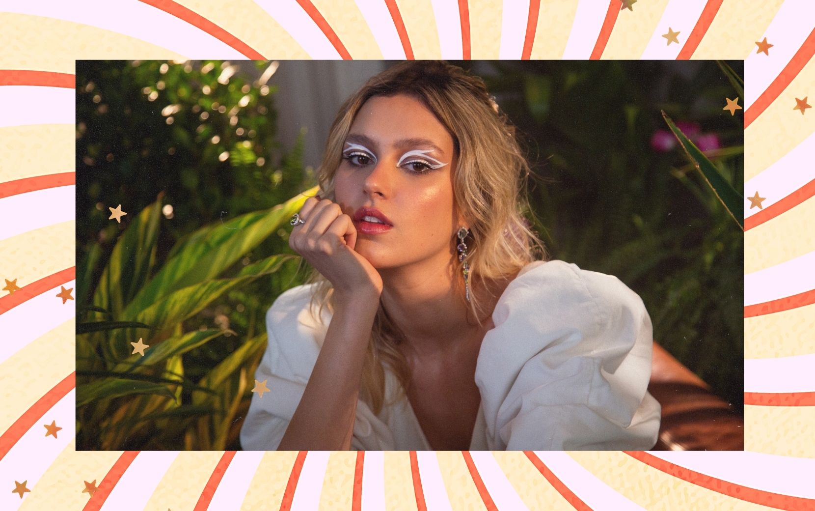 Cantora Flora Cruz, revelada no The Voice Brasil, faz sua estreia com single "MAIS (+)"