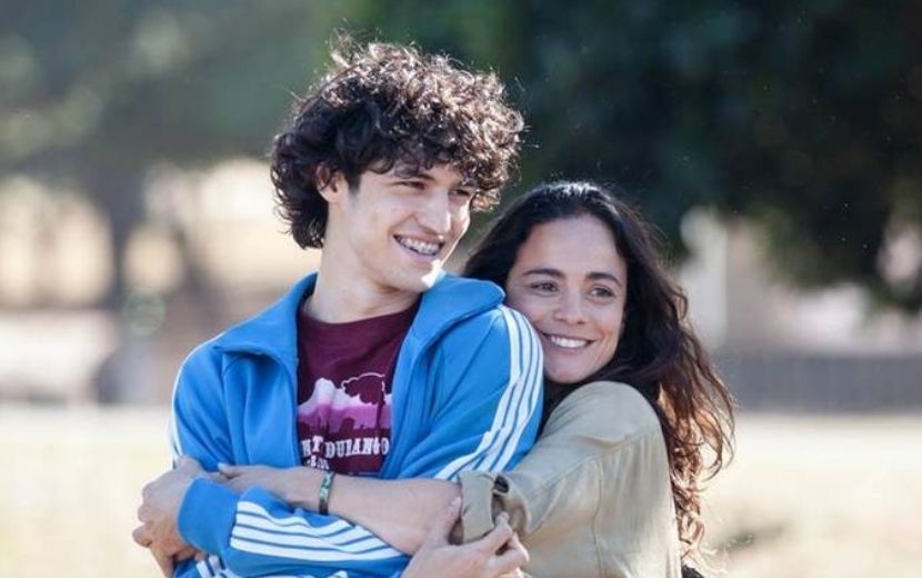 CCXP Worlds: elenco comenta participação em filme baseado na música "Eduardo e Mônica"
