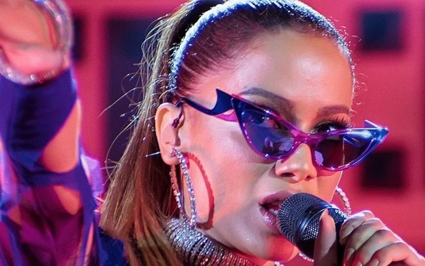 Anitta revela que foi abusada sexualmente aos 14 anos: "Faz pouco tempo que parei de achar que isso é culpa minha"