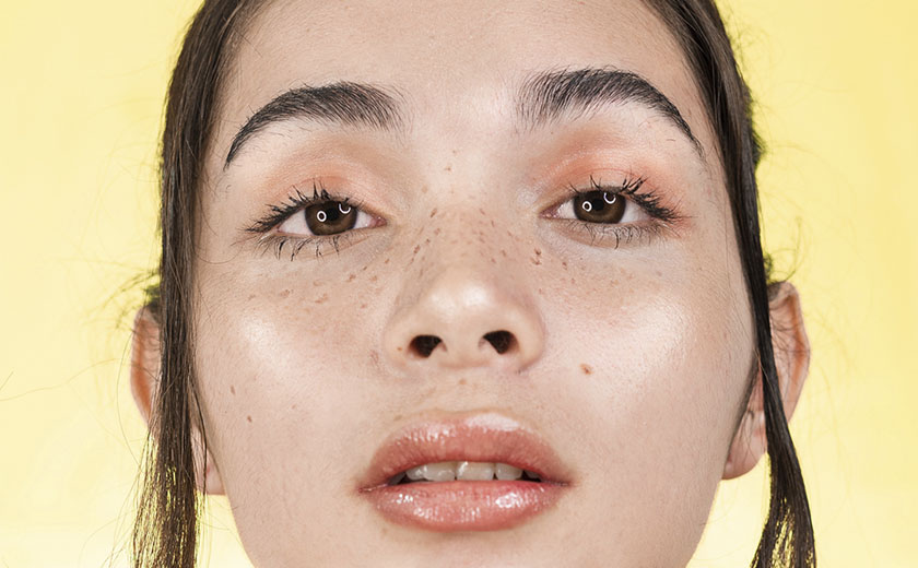 6 sombras líquidas que vão dar um up na sua make