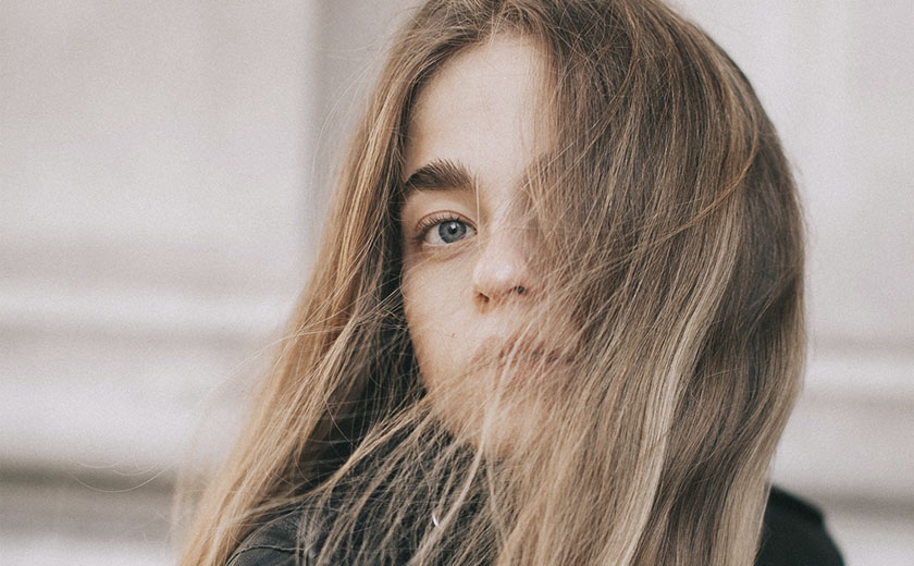7 produtos incríveis para quem tem cabelo liso