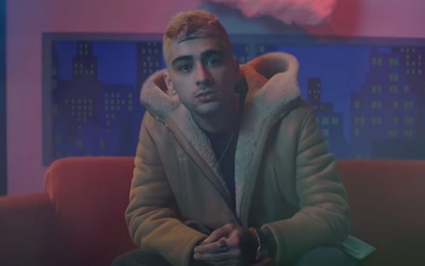 Zayn Malik apresenta romantismo e vulnerabilidade no palco de "Nobody Is Listening"