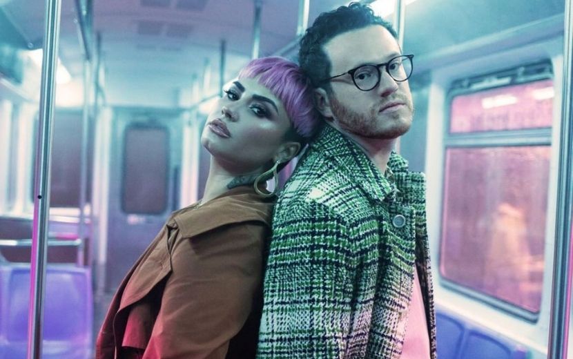 Vem aí! Demi Lovato e Sam Fischer divulgam trecho do clipe de "What Other People Say"