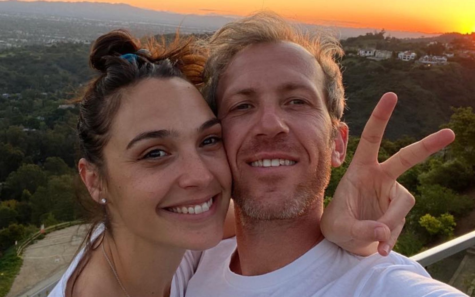Gal Gadot anuncia gravidez do terceiro filho com o empresário Yaron Varsano