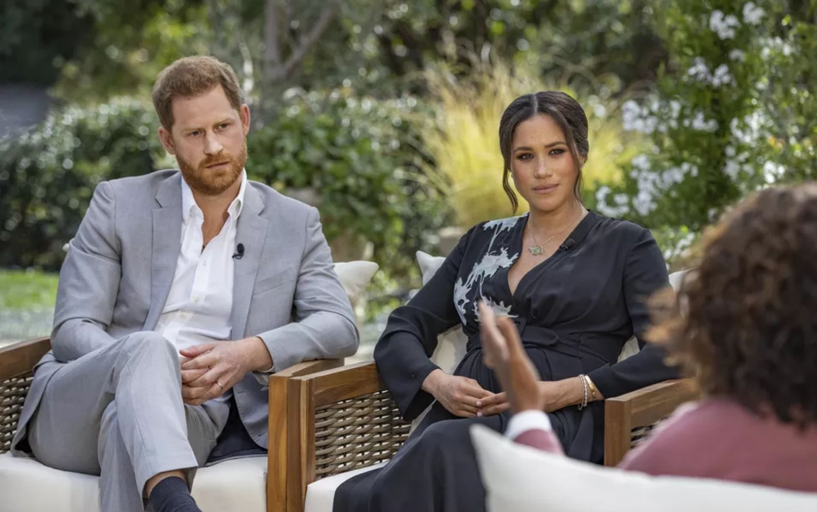 Meghan Markle diz que família real se preocupava sobre "quão escura" seria a pele do filho com Harry