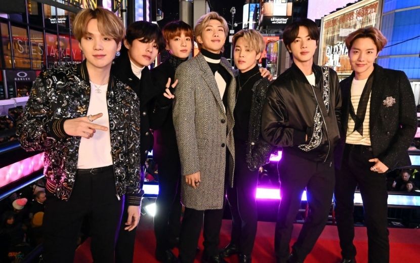 BTS anuncia data do novo show virtual para abril