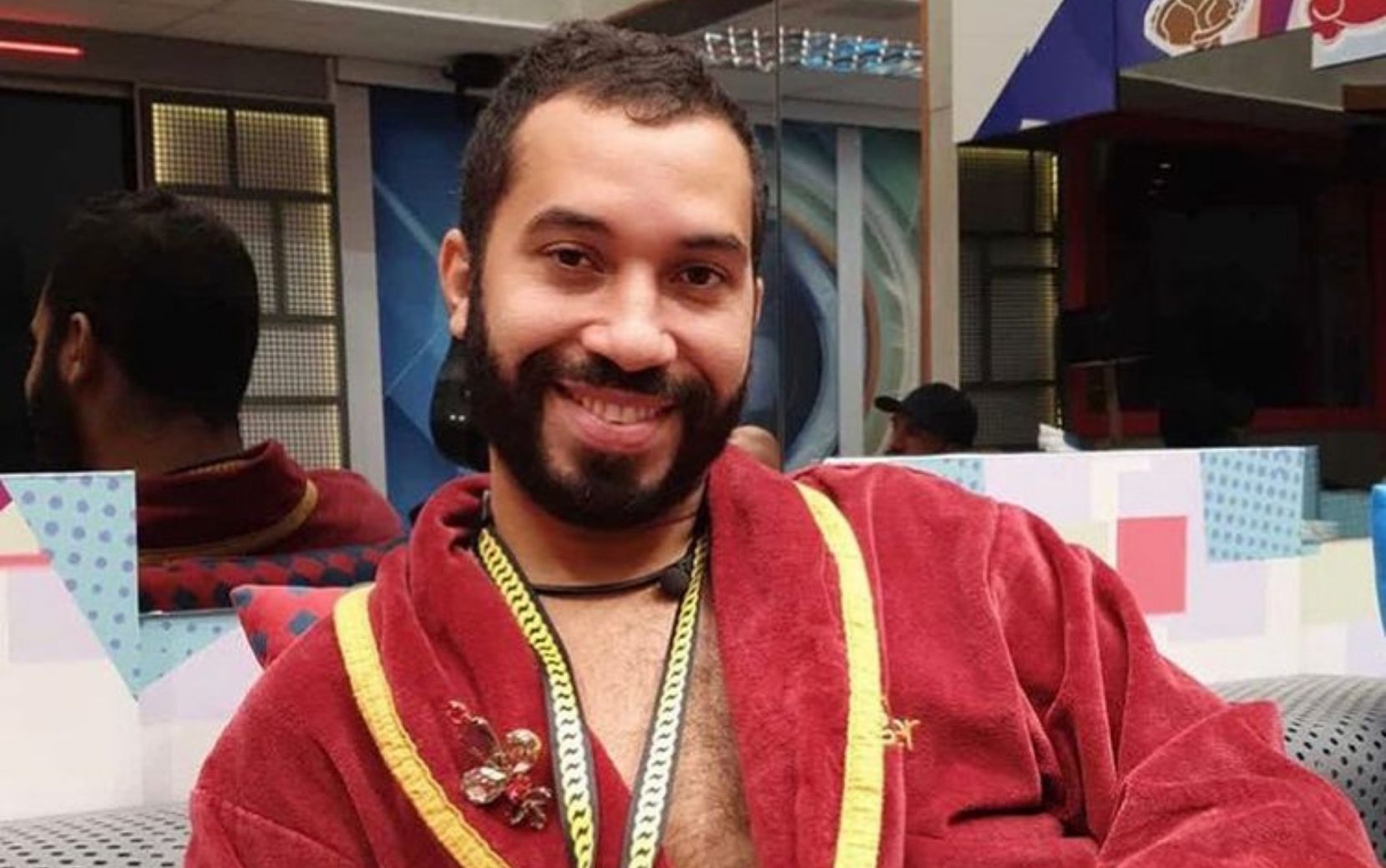 Pai de Gilberto quer se reaproximar do filho após Big Brother Brasil