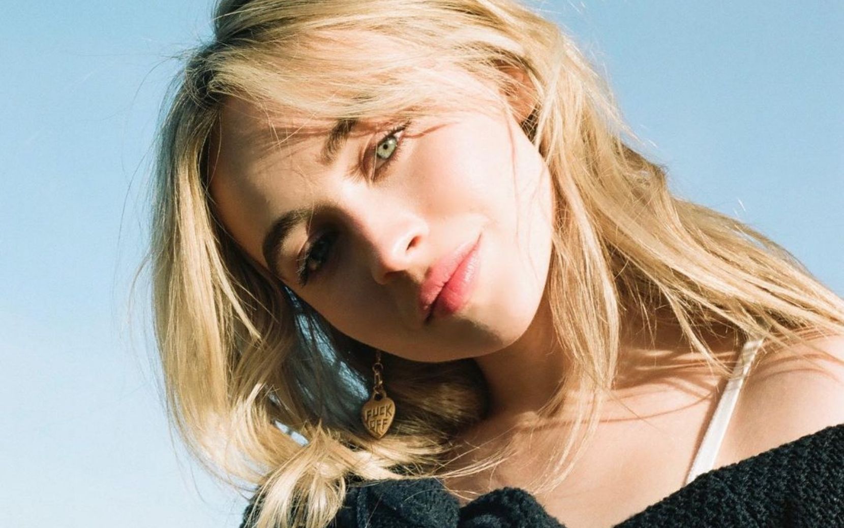 Sabrina Carpenter é confirmada como protagonista de "Emergency", novo filme de comédia