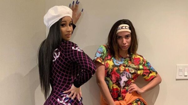 Amigas! Cardi B elogia "Girl From Rio", de Anitta