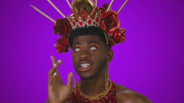 Lil Nas X faz todos os sons de Montero (Call Me By Your Name) em nova versão do hit