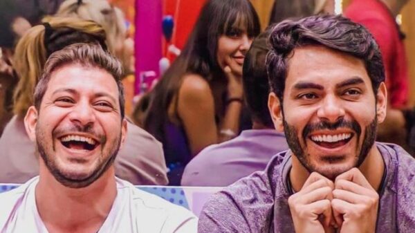 Caio e Rodolffo se reencontram fora do BBB21