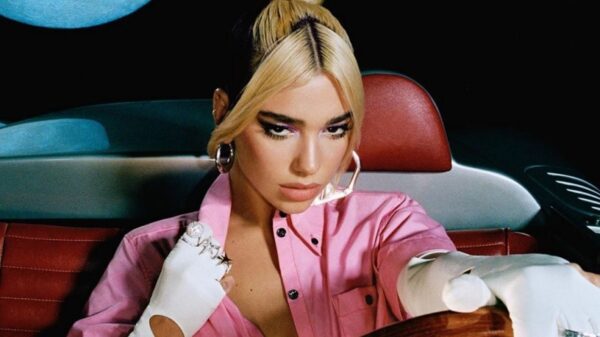 Dua Lipa confirma fim da era “Future Nostalgia", mas expressa desejo de turnê