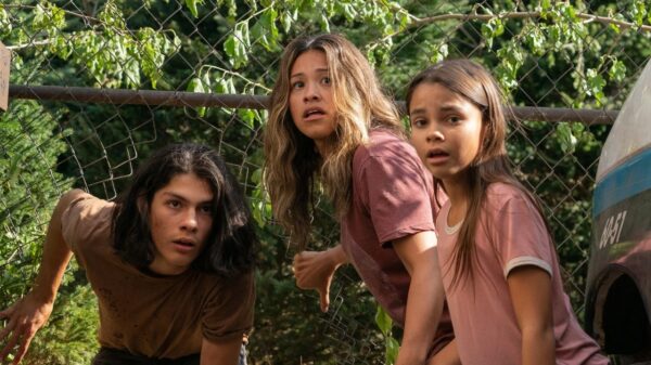 "Awake": Gina Rodriguez protagoniza trailer do novo filme de suspense da Netflix