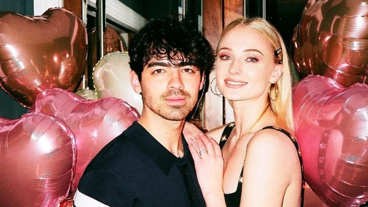 Joe Jonas e Sophie Turner mostram fotos inéditas do casamento em Las Vegas