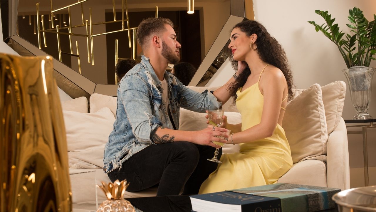 Lívian Aragão dirige clipe de Breno Silva e "cancela" cantor; vem entender