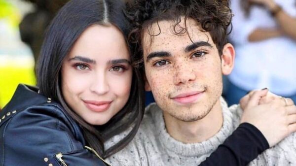 "Meu coração é seu pra sempre": Sofia Carson prepara homenagem para Cameron Boyce