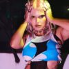 "Nem Um Pouquinho": Duda Beat vive atmosfera sombria em novo clipe